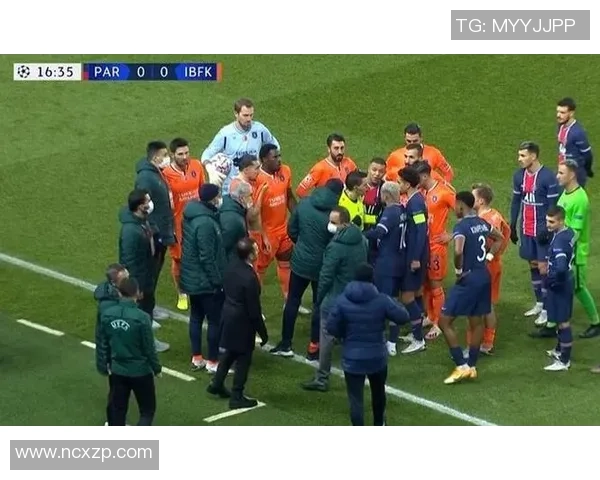 巴黎圣日耳曼迎战伊斯坦堡普野社希尔力争小组赛首胜全力以赴